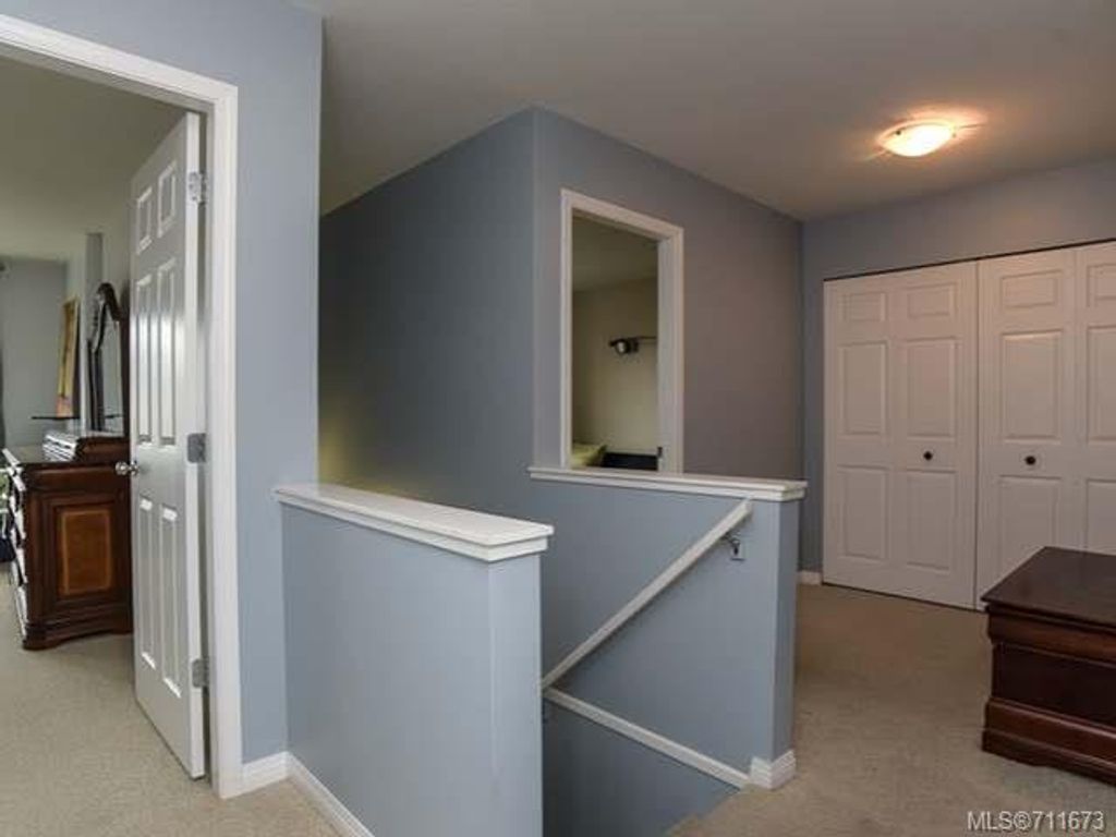 listing image 16040340967044182792