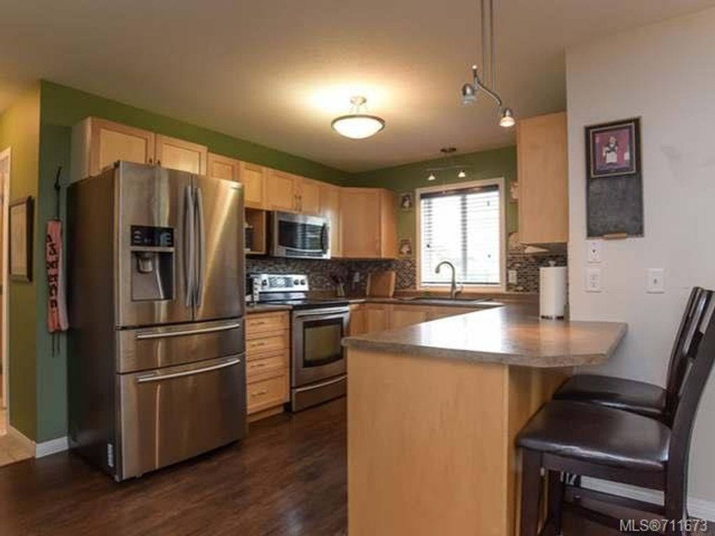 listing image 16040822951926246744