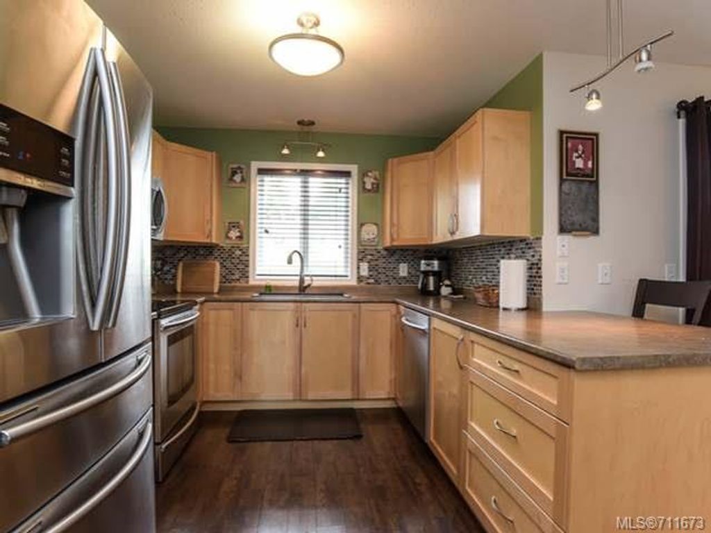 listing image 16040634325351021775