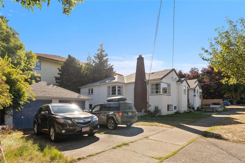 listing image 16044133814024730436