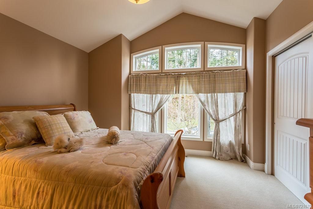 listing image 16043109937437004191
