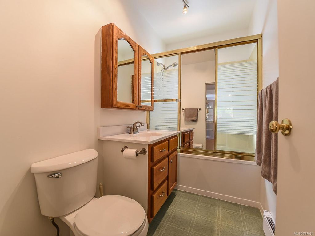 listing image 16049173247562649049