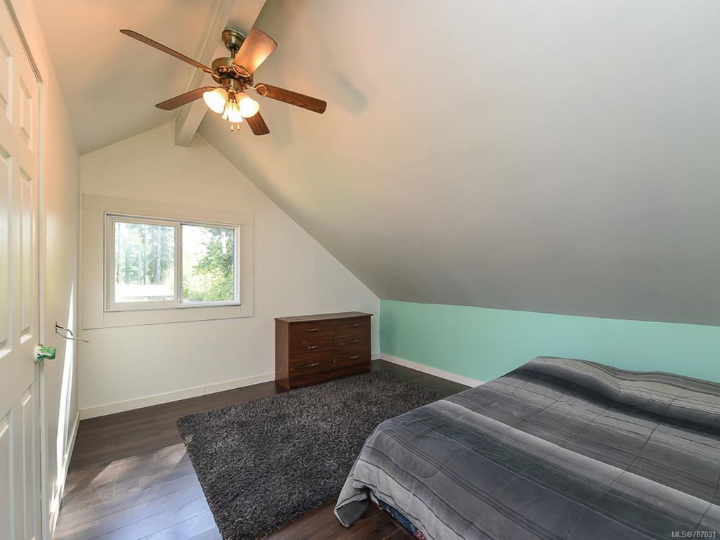 listing image 16045702046458059981