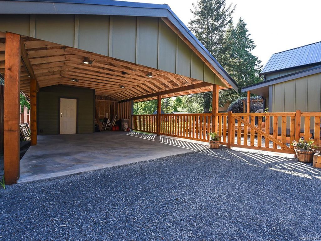 listing image 16041889097725473505