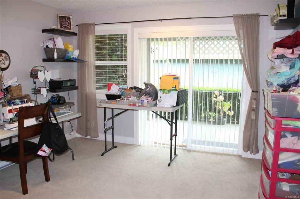 listing image 16046307907534562315