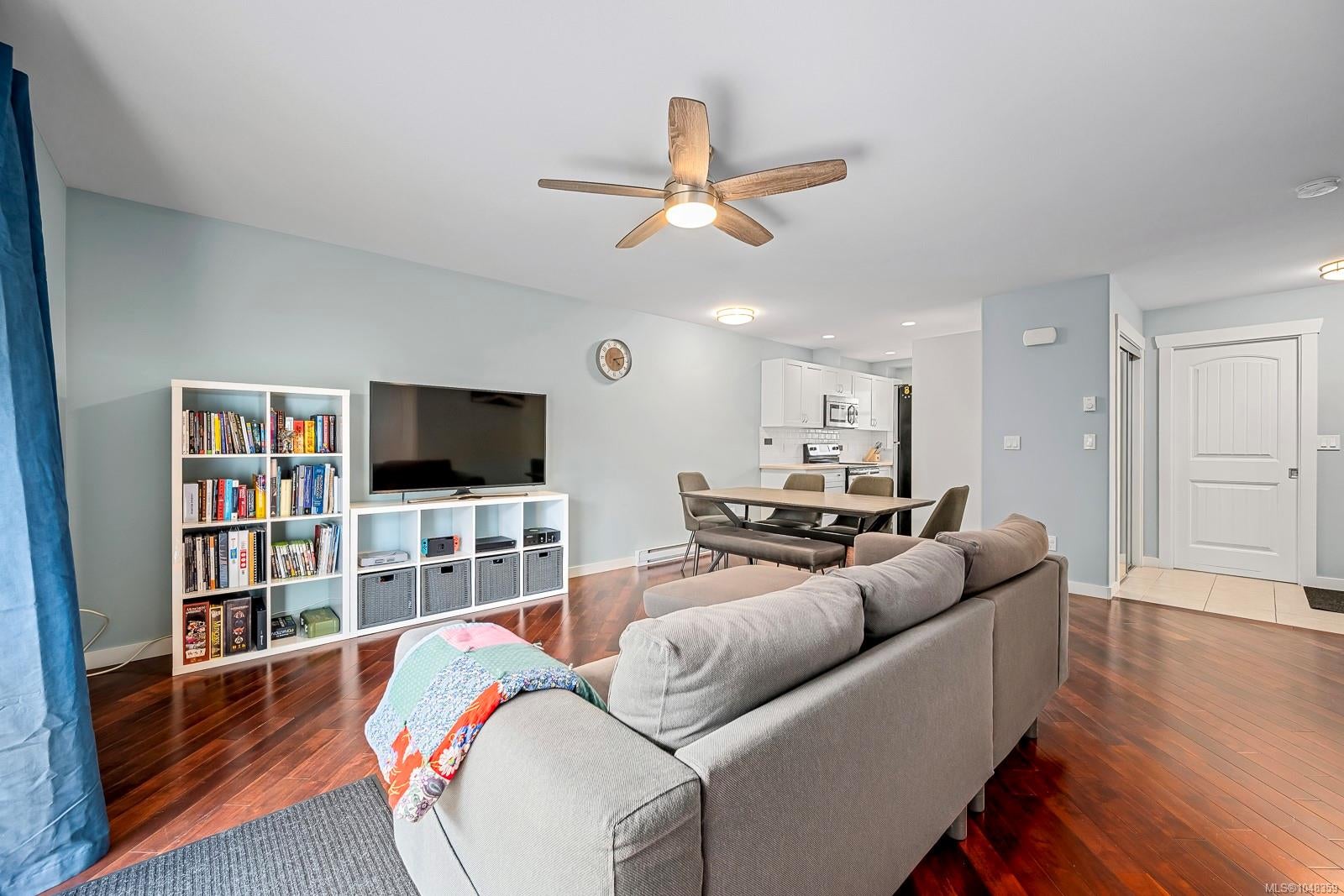 170 Centennial Dr 105