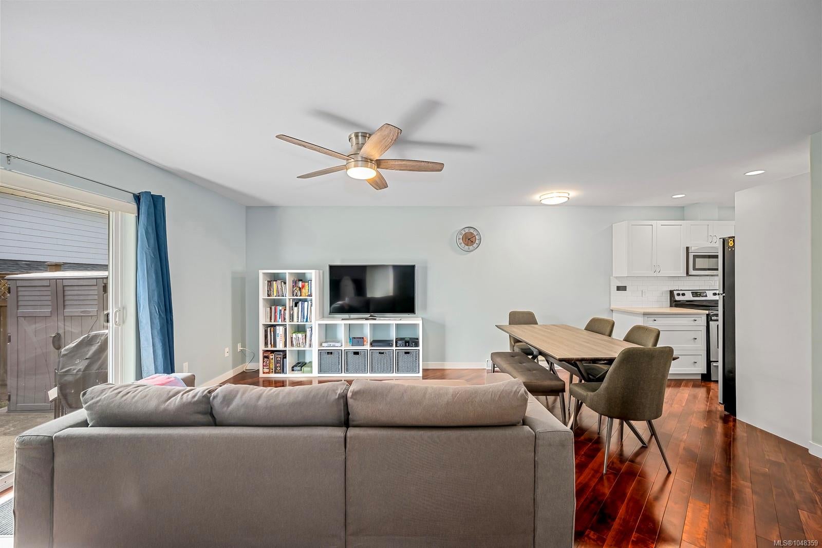 170 Centennial Dr 105