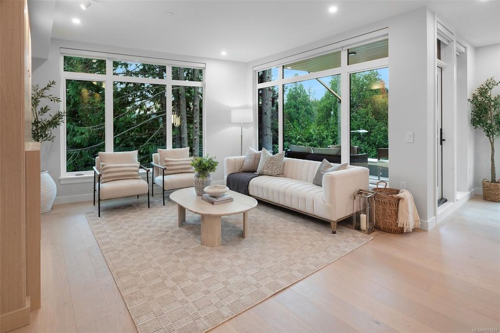 listing image 16042790143129348845