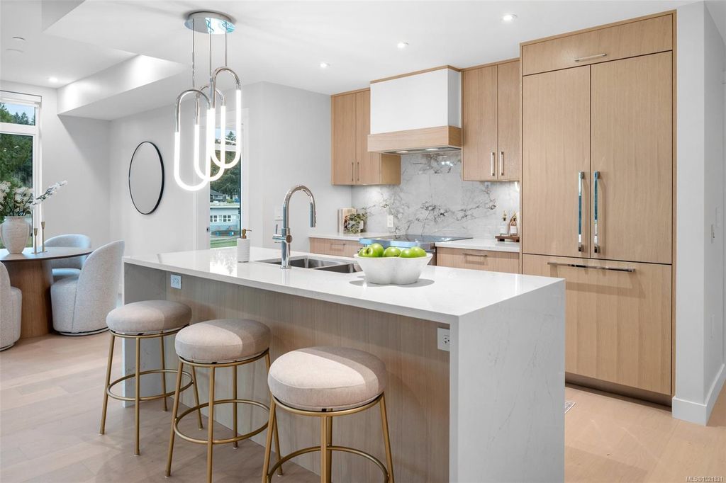 listing image 16044438921885826841