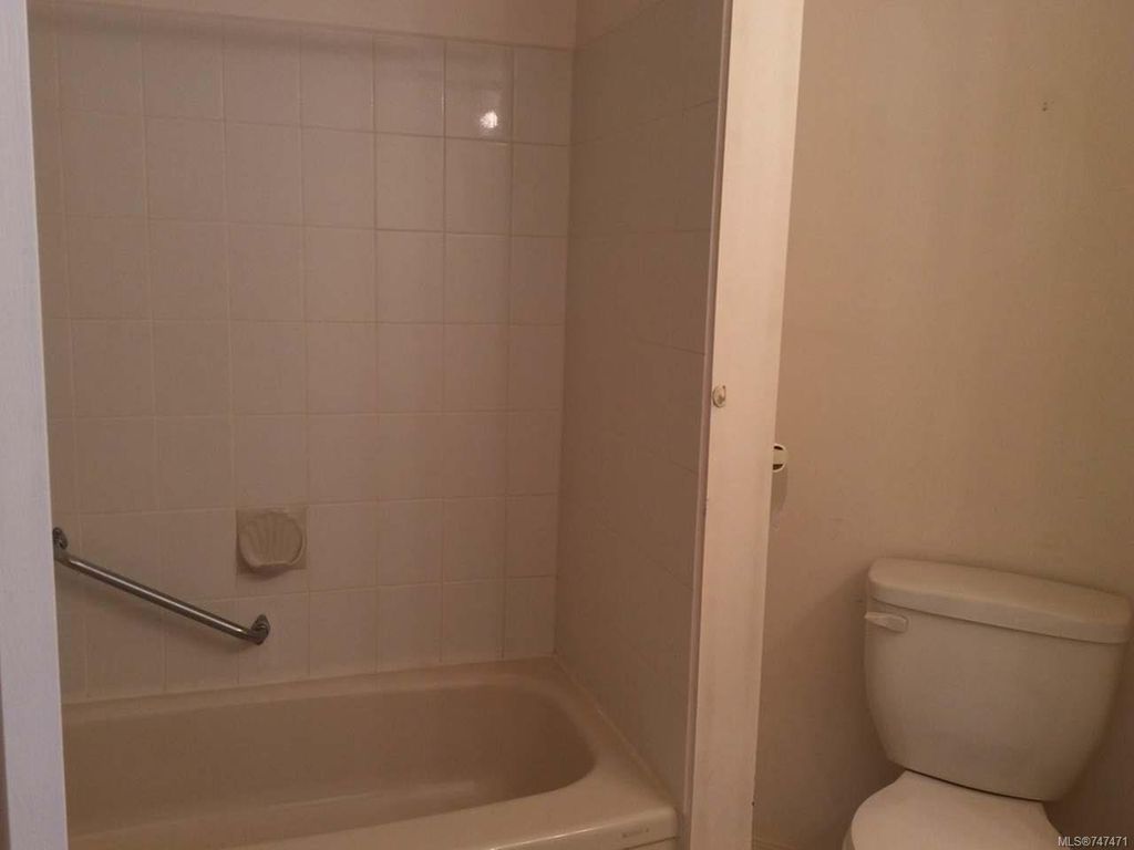 listing image 16044354644998566697