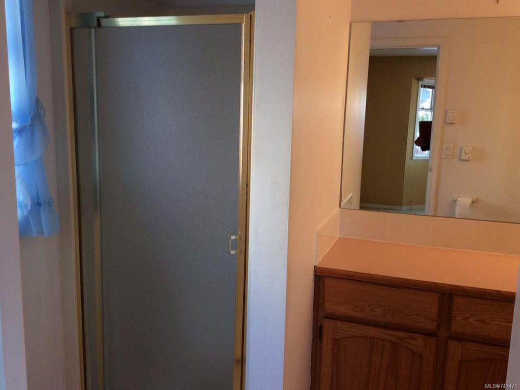 listing image 16042696367320361283