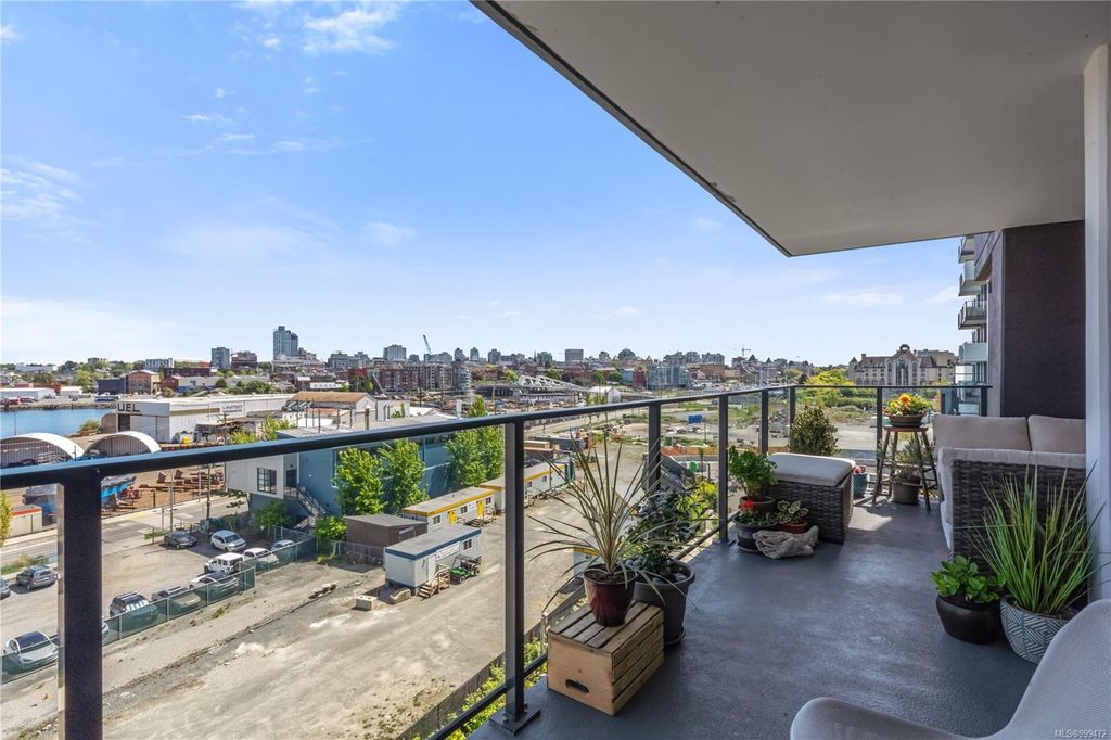 listing image 16041117156028984726