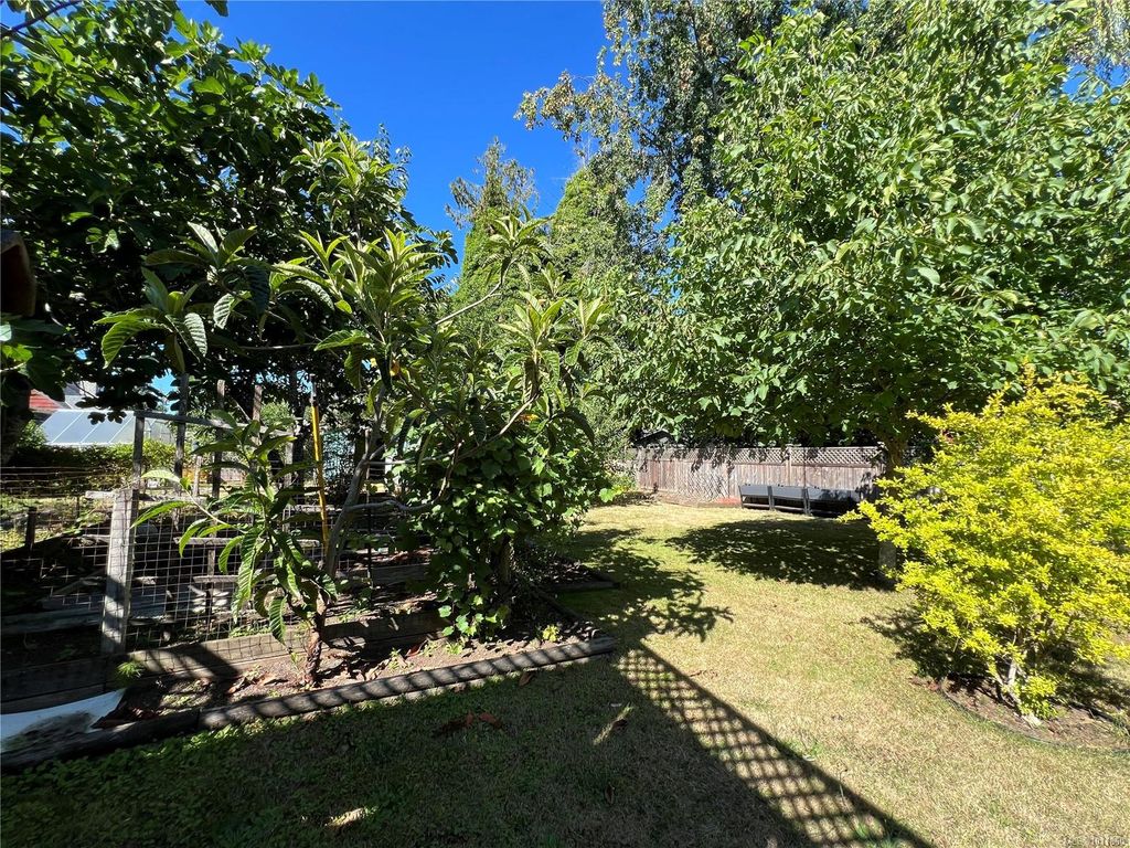 listing image 16043238914763074632