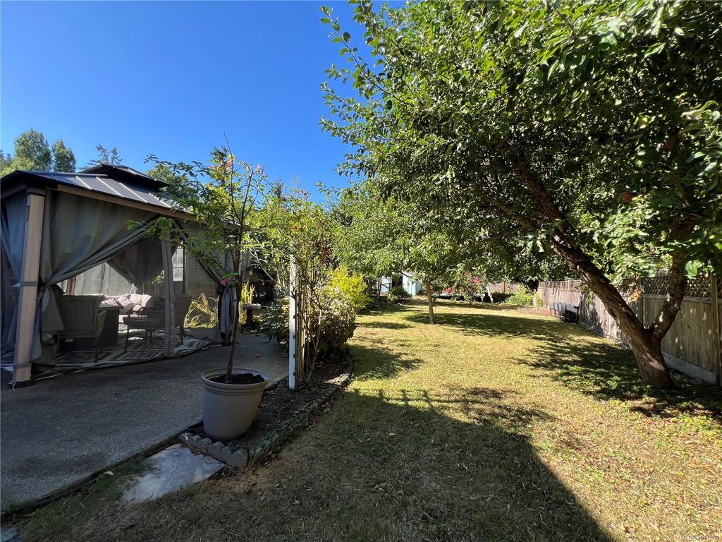 listing image 16044749183334260126