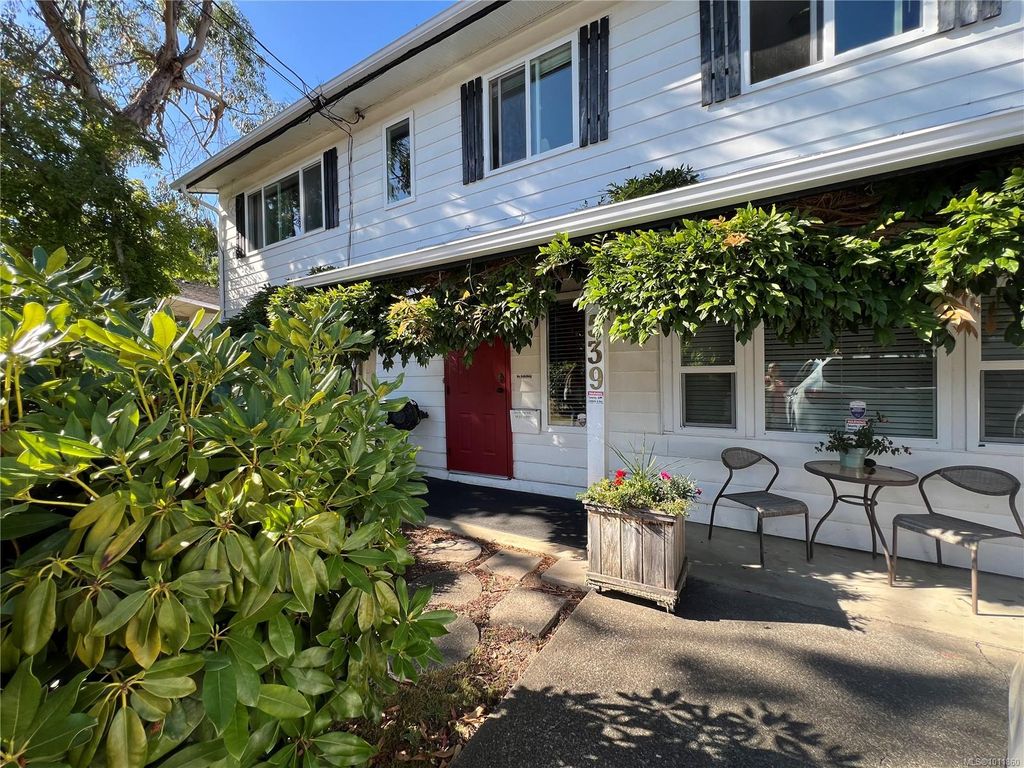 listing image 16044051198651699520