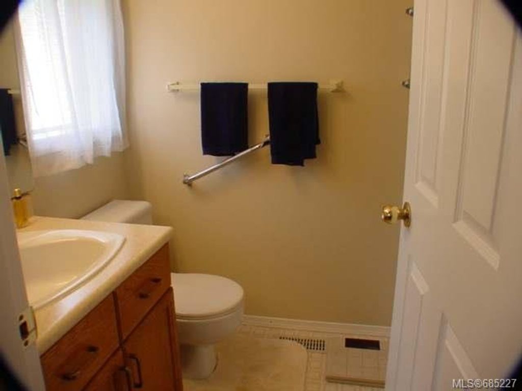 listing image 16046560743109936793