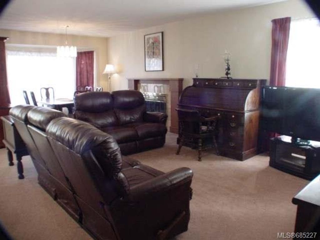 listing image 16047375797473984246