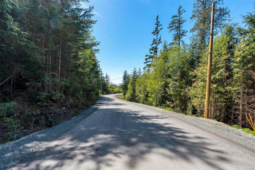 listing image 16043646586364686065