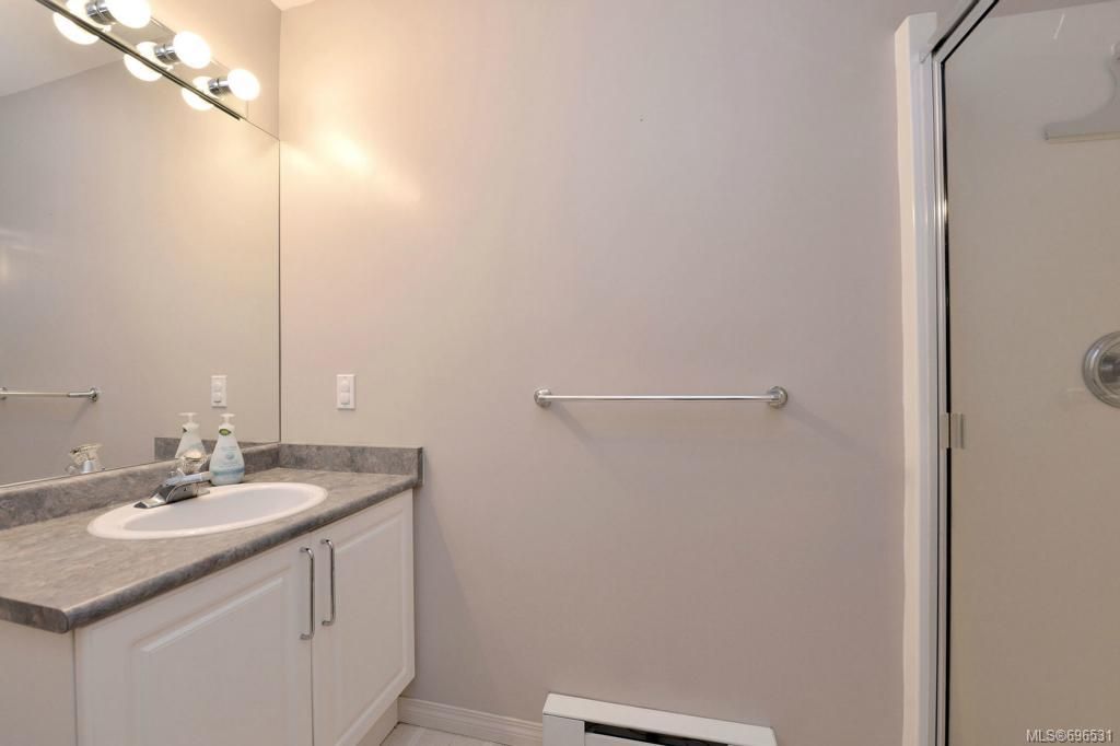 listing image 16042680690333406170