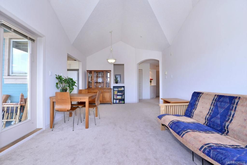 listing image 16049738896597950110