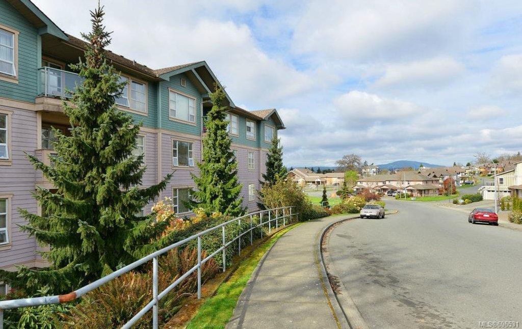 listing image 16048949654977520808