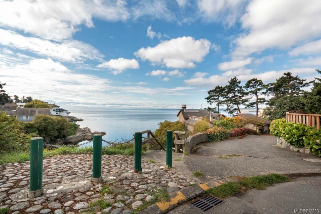 listing image 16041097988435140982