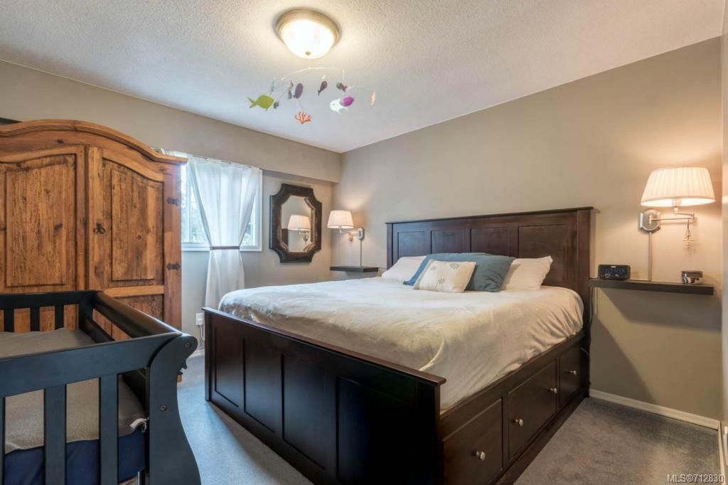 listing image 16045419153292549776