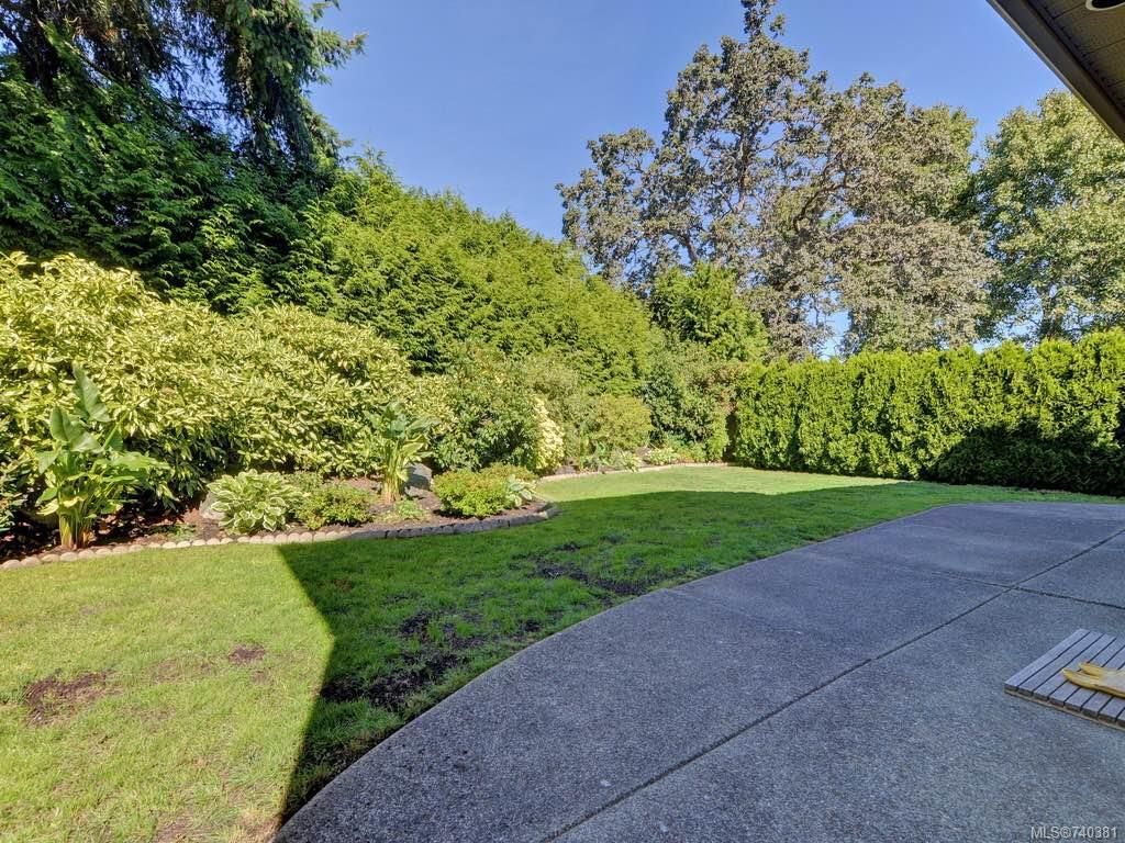 listing image 16042479582433415749