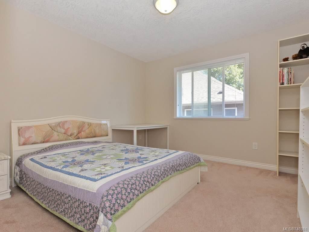 listing image 16043070379062996126