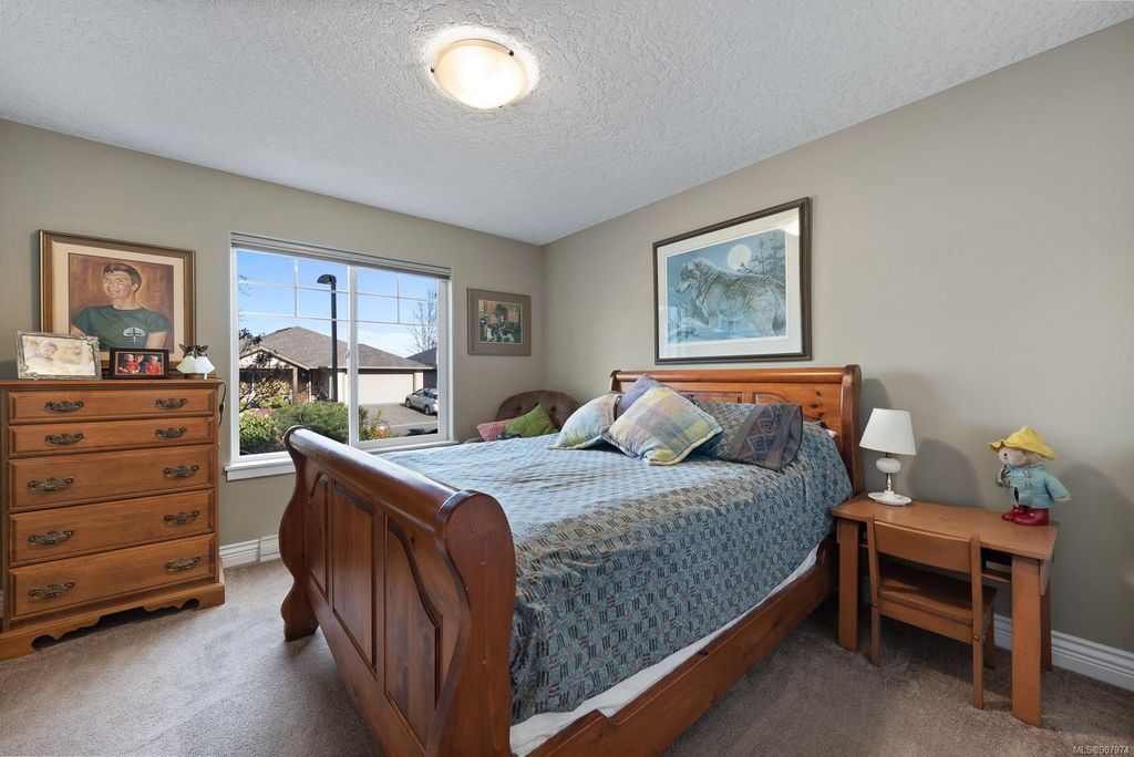 listing image 1604584756345