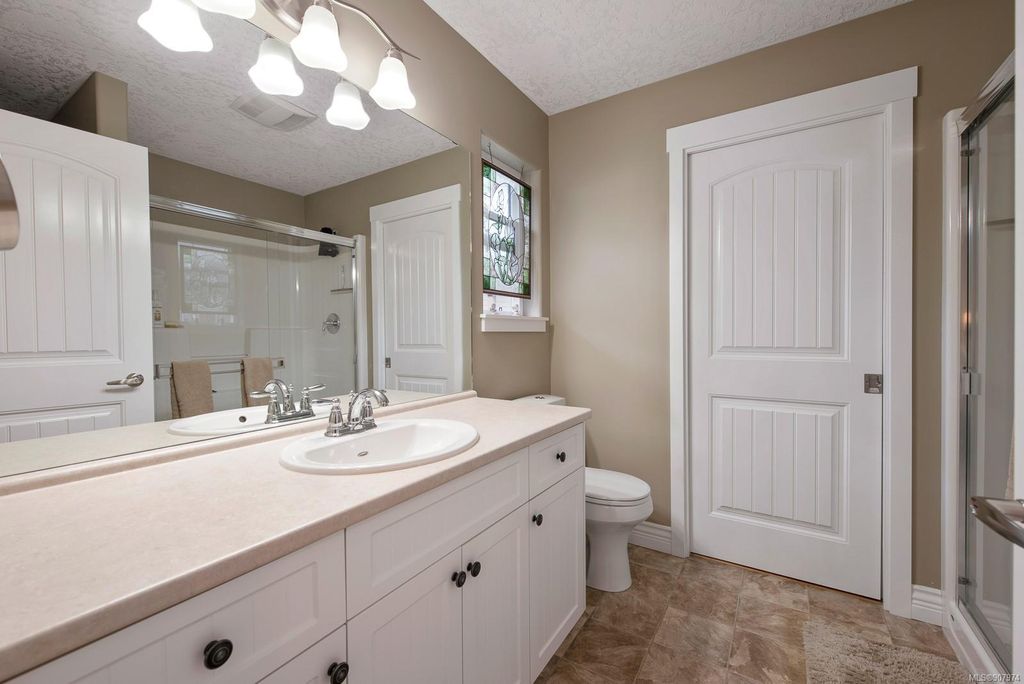 listing image 1604505216082