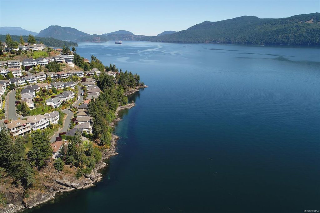 listing image 16041680093131