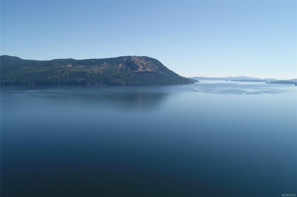 listing image 16043557415927