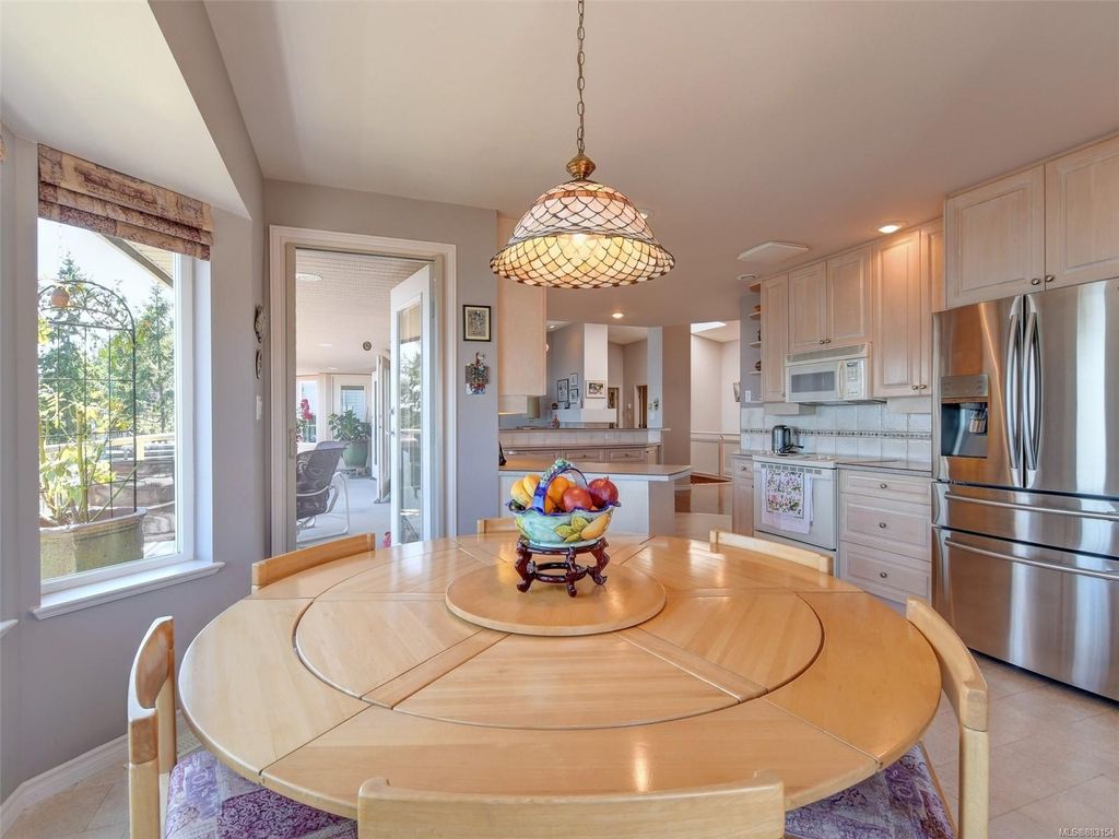 listing image 1604841631481