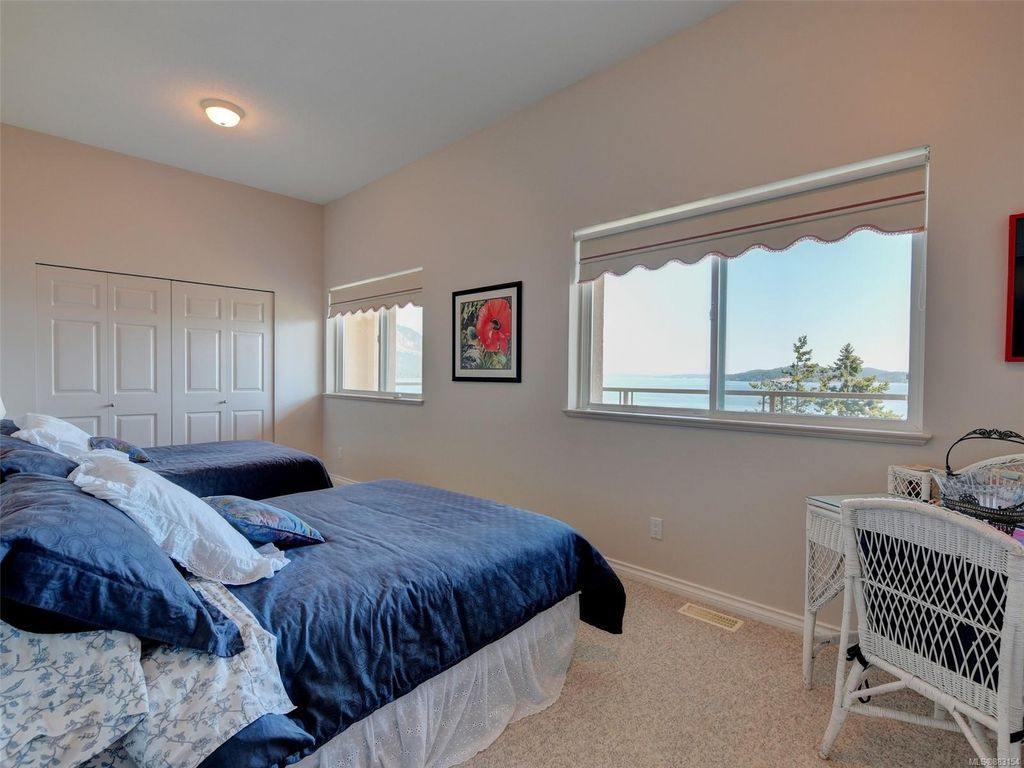 listing image 16044250669298