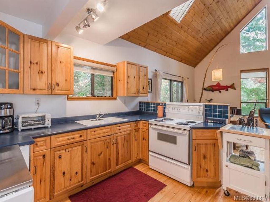 listing image 16043883817401794193