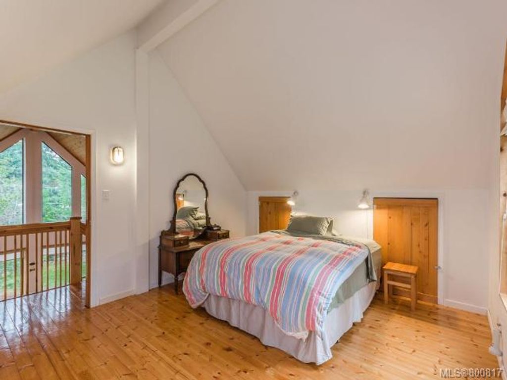 listing image 16042681208495401486