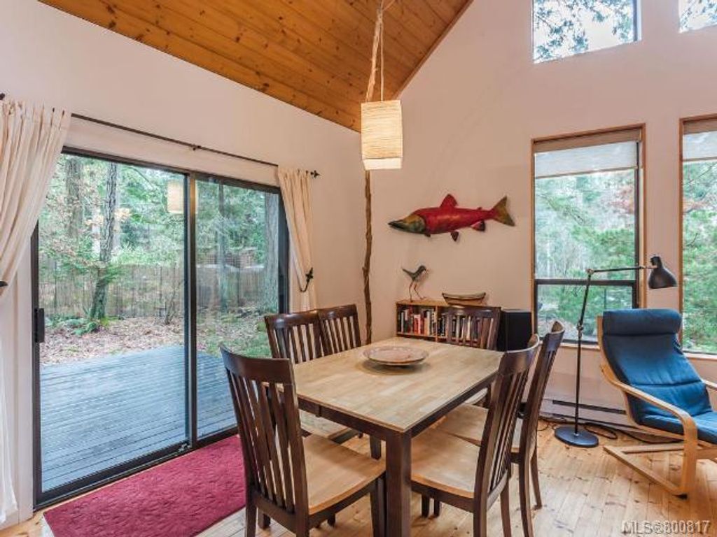 listing image 16047500921888426548