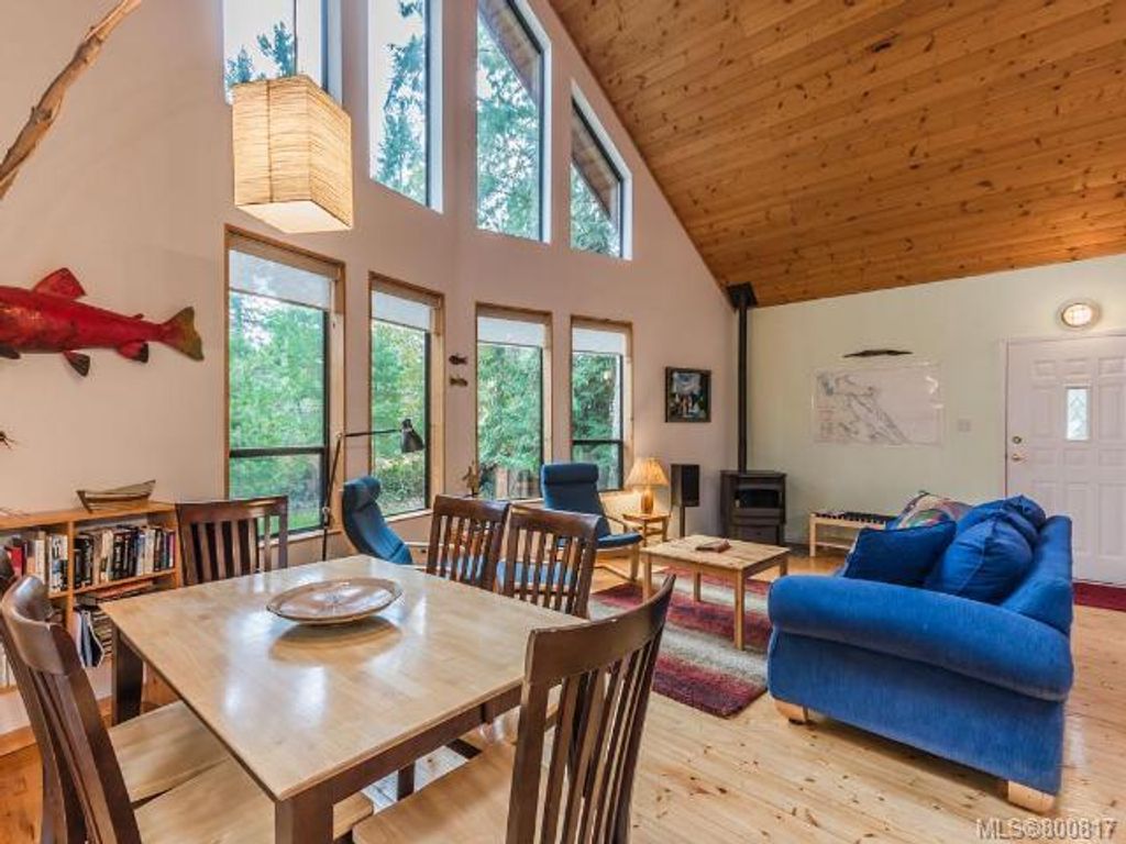 listing image 16042821120625225976
