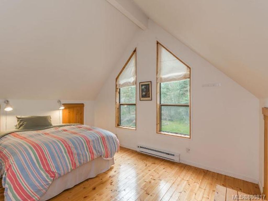 listing image 16041984029224469568