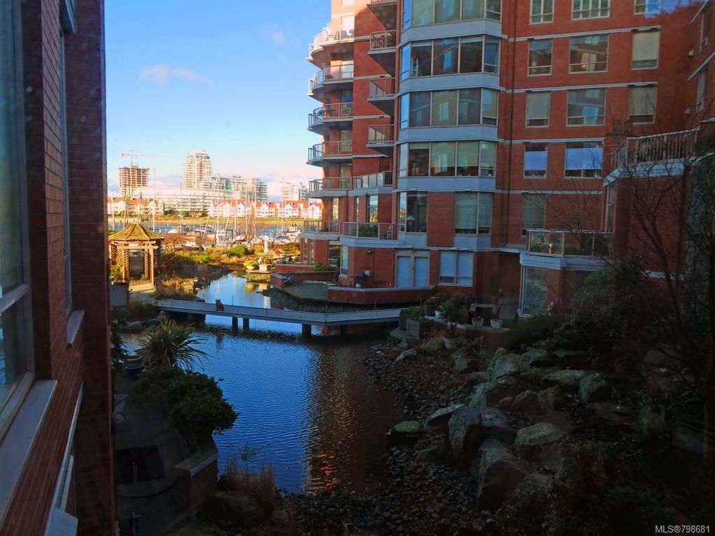 listing image 16043816513190253559