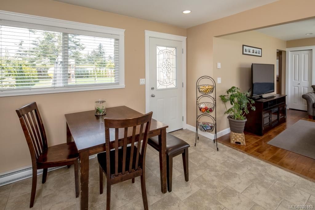 listing image 16048662642718920269
