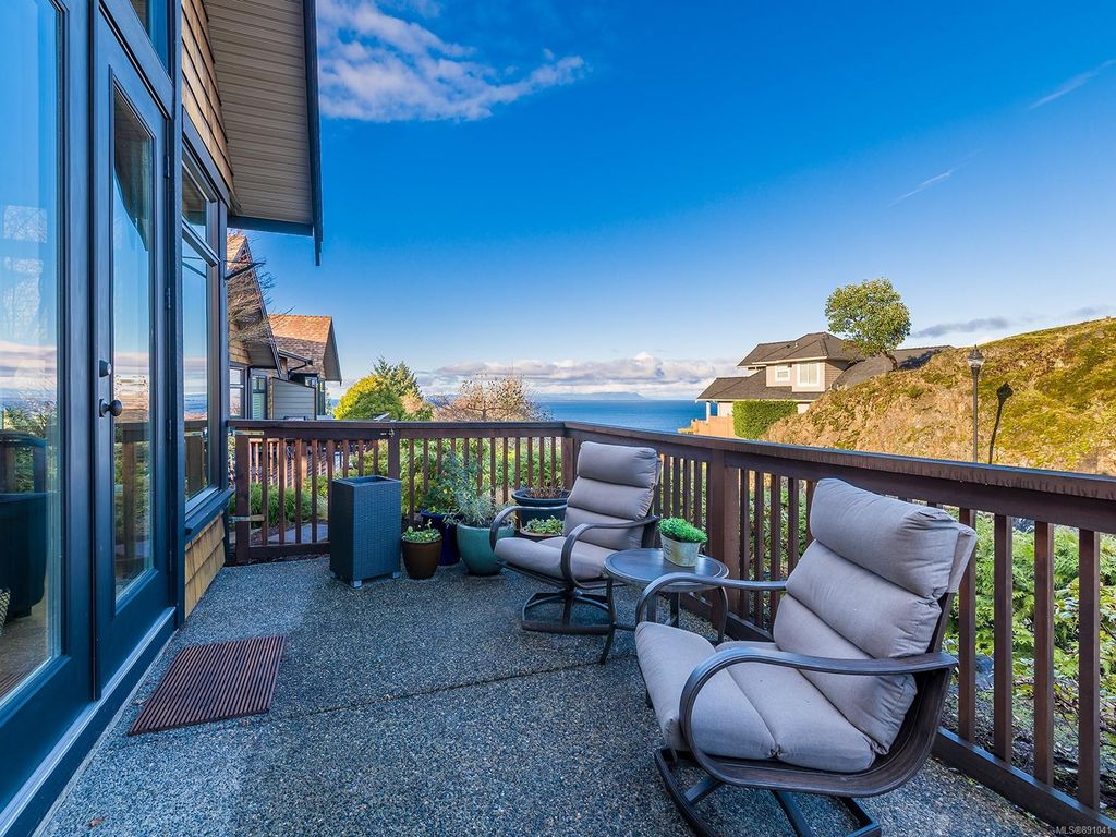 listing image 16042608362872