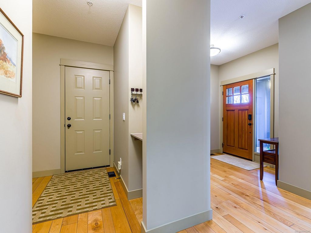 listing image 1604447184733