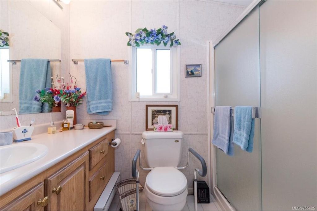 listing image 16043461936853086293