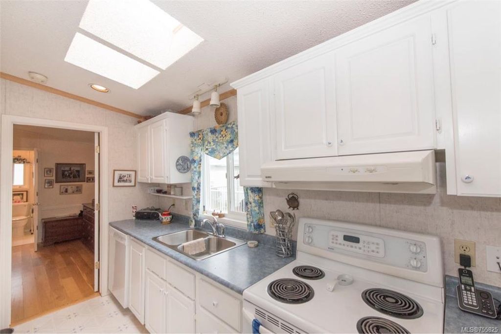 listing image 16046425111249972400