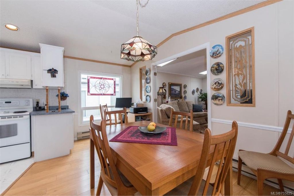 listing image 16049144149679461546