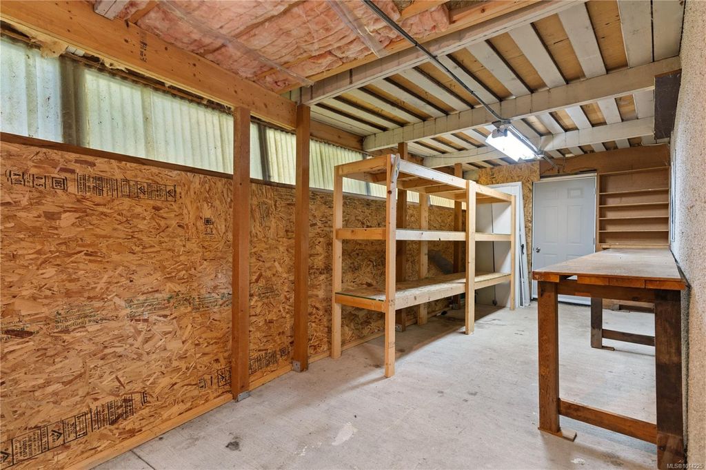 listing image 16043452760314312647