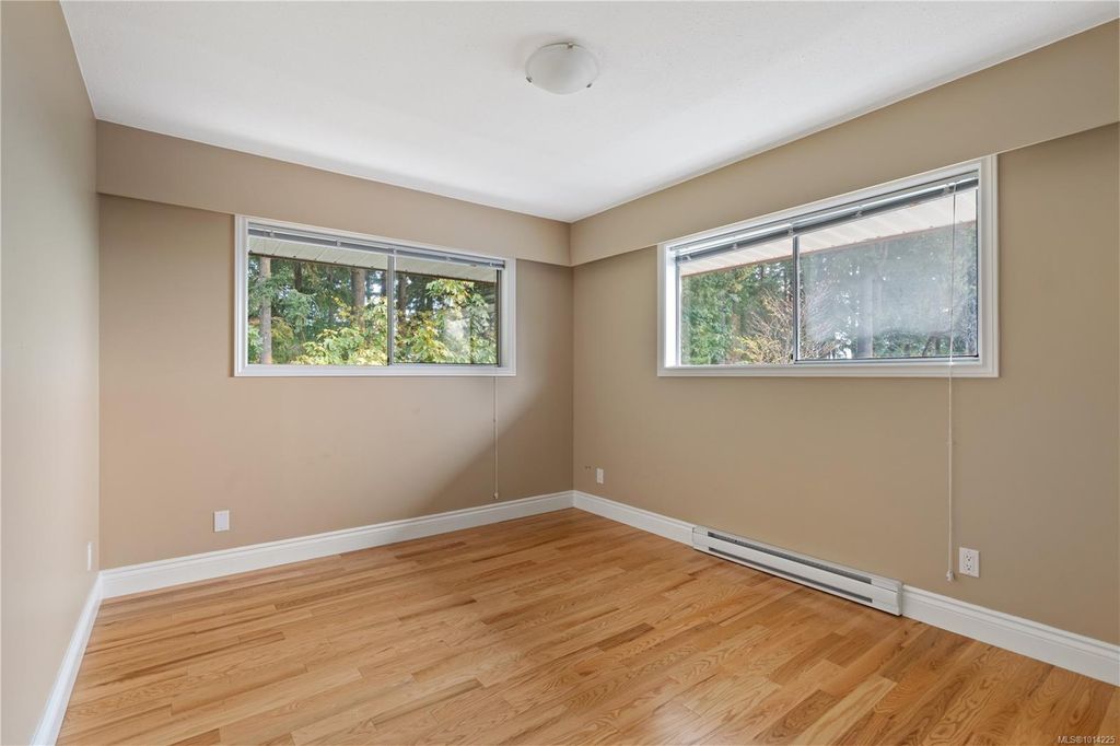 listing image 16045035573890889777