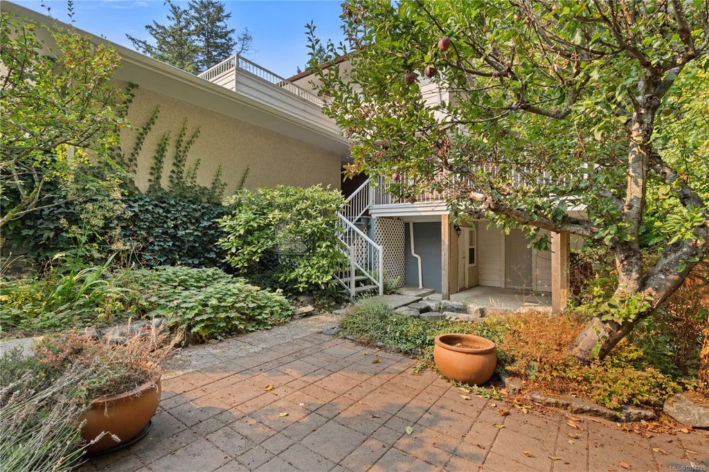 listing image 16041154080364222960